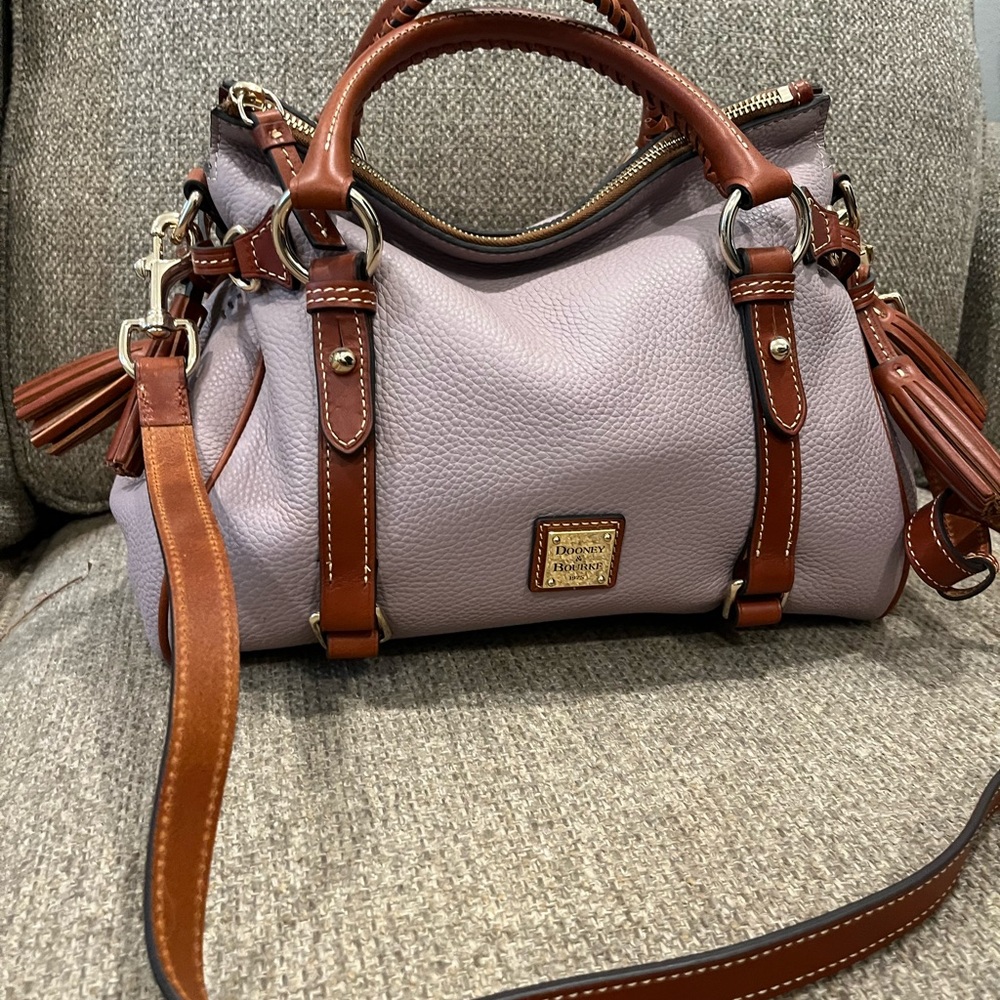 Dooney & Bourke Pebbled leather medium satchel